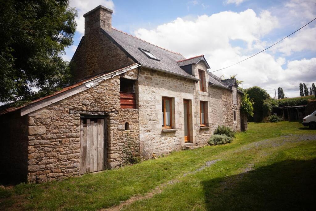 Belle Maison De Campagne Henon Exterior photo